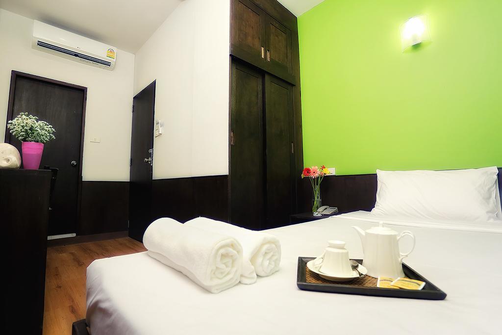 Baan Namtarn Guest House Bangkok Camera foto